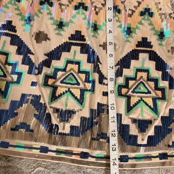: : EXPRESS Sequin Tribal Print Mini Skirt : : - Picture 12 of 14